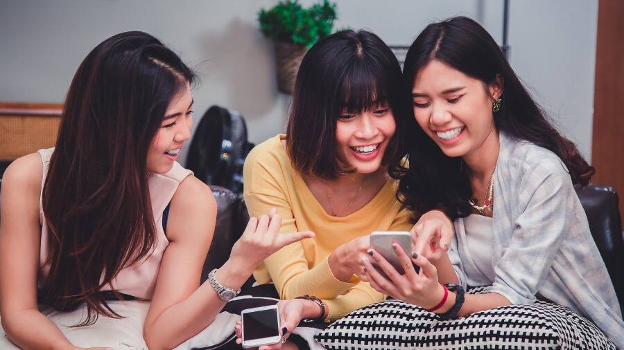 牙齒變黃怎麼辦 - 高露潔台灣